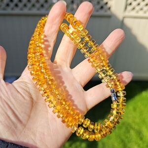 109 Golden Amber Beaded Necklace